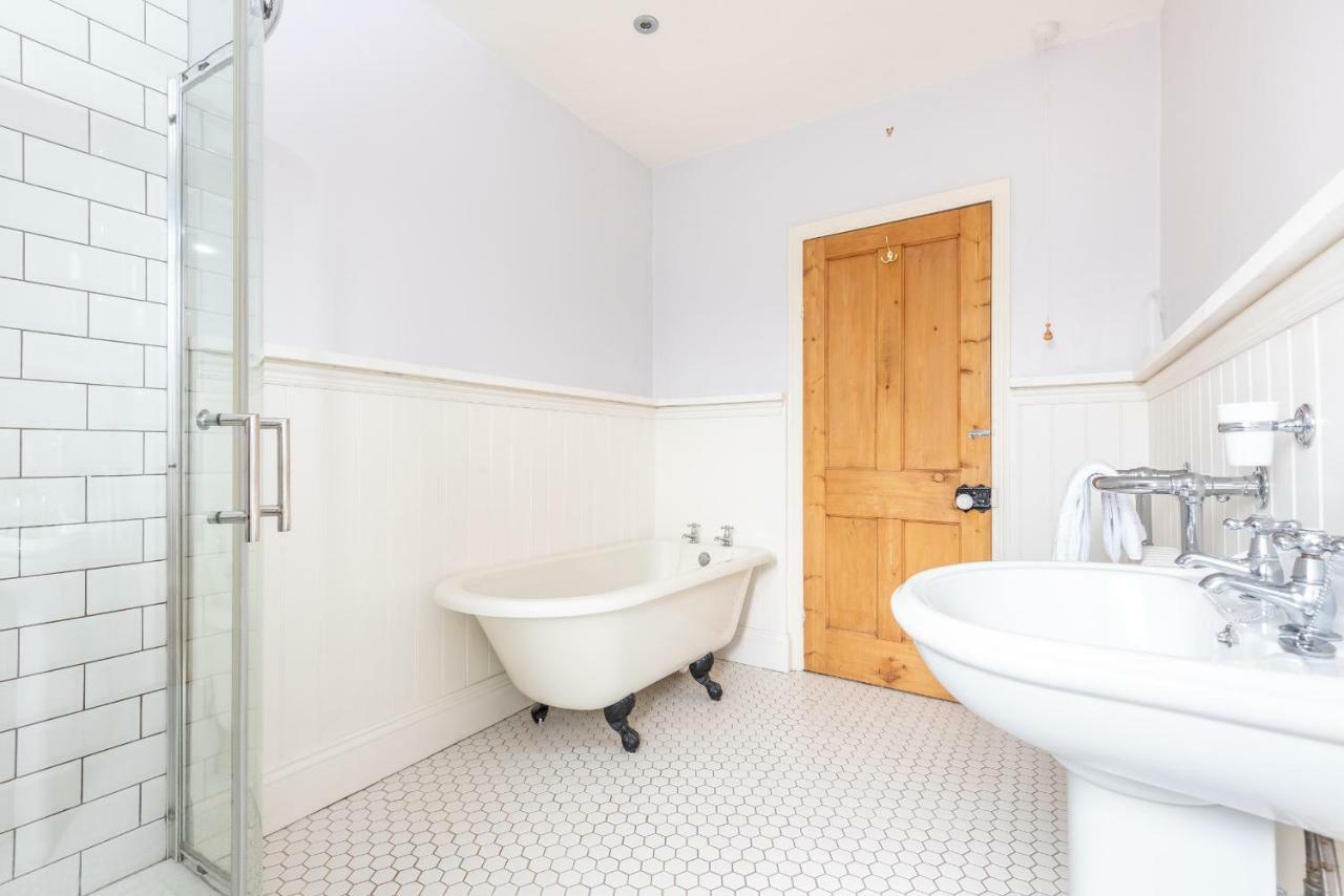 Charming Base For 5 Near Bishy Rd Pass The Keys York Exterior foto