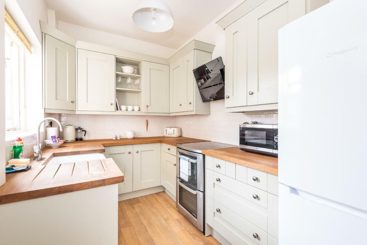 Charming Base For 5 Near Bishy Rd Pass The Keys York Exterior foto